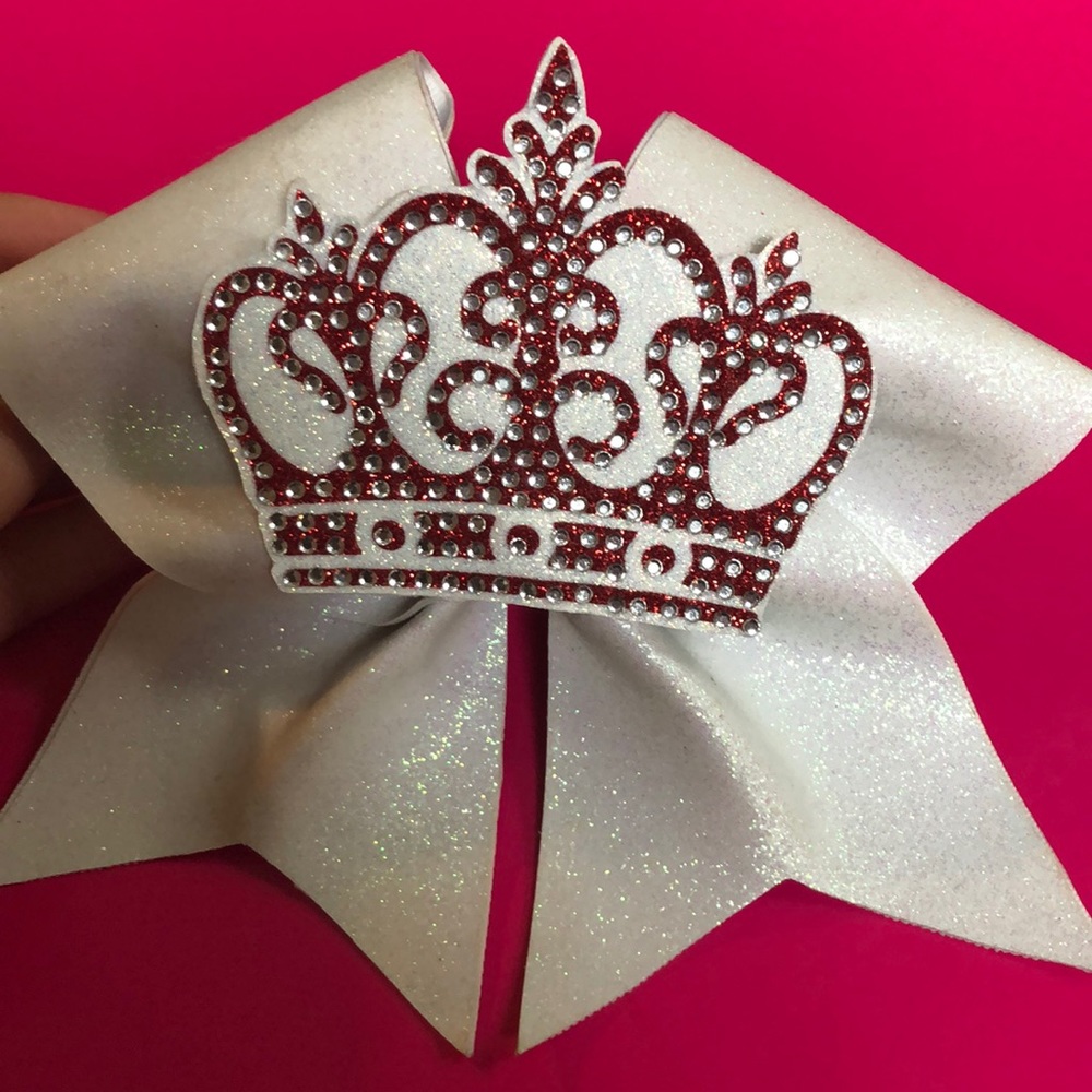 Cheer bow